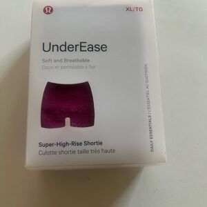 Lululemon Under Ease Super High Rise Shorts